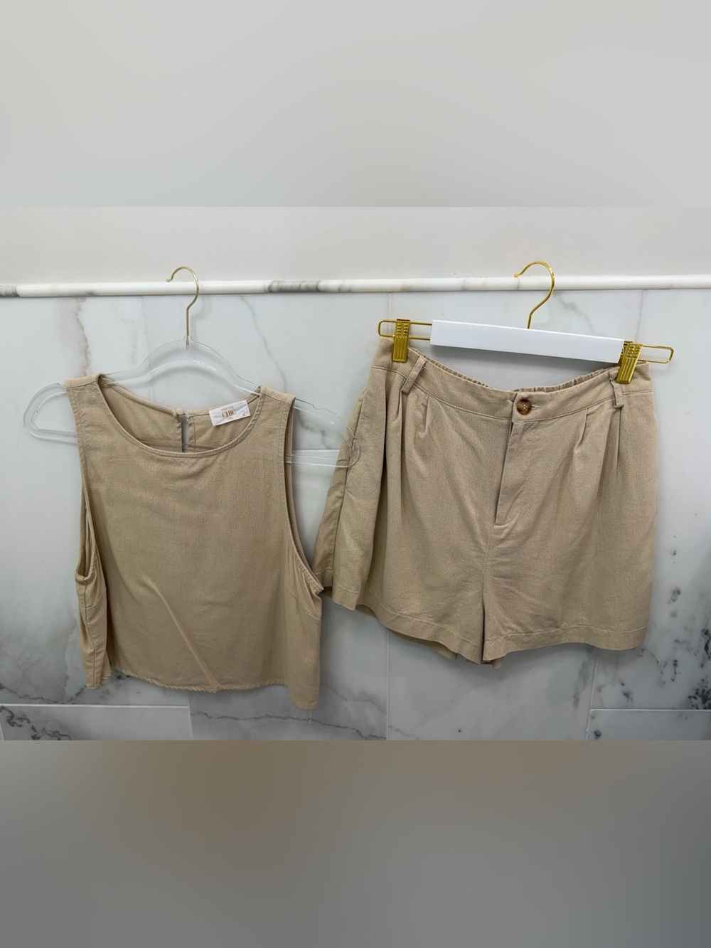 Beige High-Waist Pleated Women’s Short set